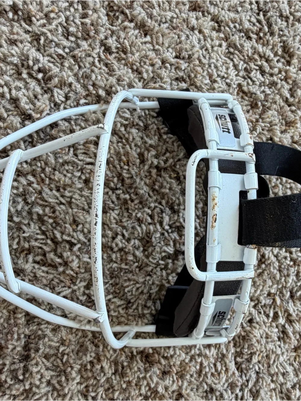 Schutt softball Black and White Face Guard
